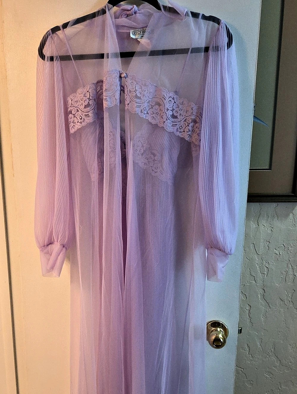 Vintage LILY OF FRANCE Penoir Set Lavender. It Is Marked Small